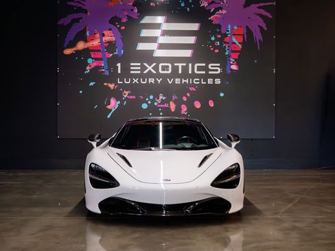 Used 2020 McLaren 720S Spider image 5