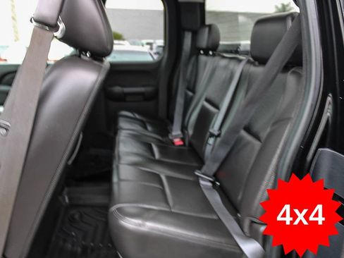 Used 2011 GMC Sierra 1500 SLT w/ SLT Convenience Package AWD/4WD image 18