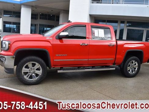 Used 2018 GMC Sierra 1500 SLT w/ Suspension Package, Off-Road image 6