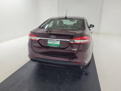 Used 2018 Ford Fusion SE w/ Fusion SE Technology Package FWD image 7