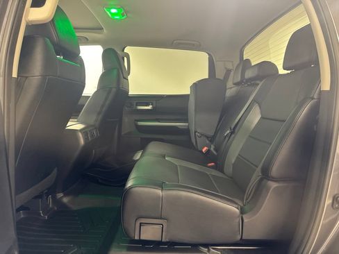 Used 2021 Toyota Tundra Limited w/ Limited Premium Package AWD/4WD image 22