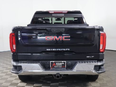 Used 2020 GMC Sierra 1500 SLT w/ SLT Premium Plus Package AWD/4WD image 17