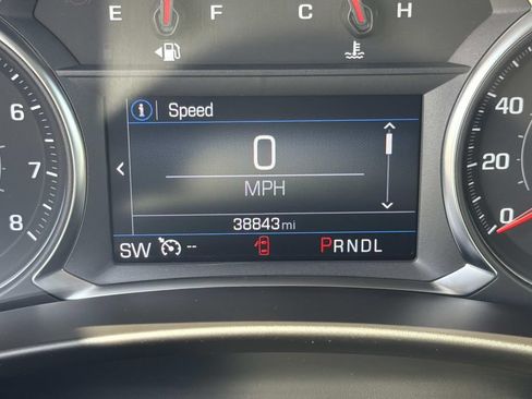 Used 2024 Chevrolet Equinox LT FWD image 27