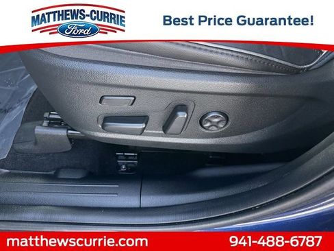 Used 2023 Hyundai Santa Fe Limited w/ Cargo Package image 10