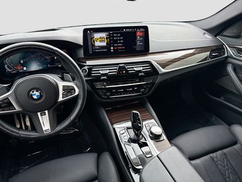Used 2023 BMW 540i xDrive w/ Executive Package AWD/4WD image 19
