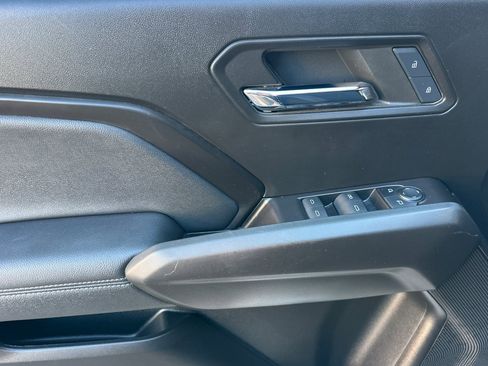 Used 2024 GMC Canyon Elevation image 11