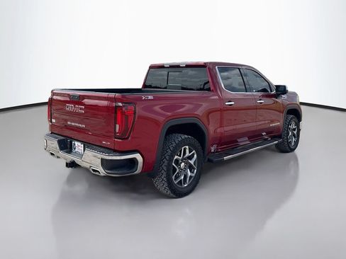 Used 2024 GMC Sierra 1500 SLT AWD/4WD image 7