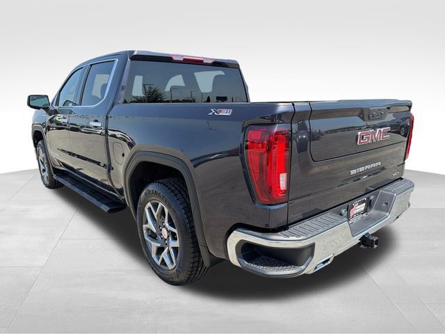 Used 2024 GMC Sierra 1500 SLT AWD/4WD image 5