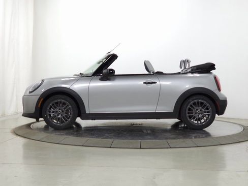 New 2026 MINI Cooper Convertible image 4