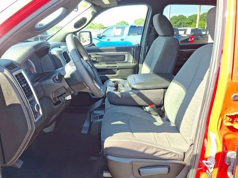 Used 2024 RAM 1500 Warlock AWD/4WD image 10