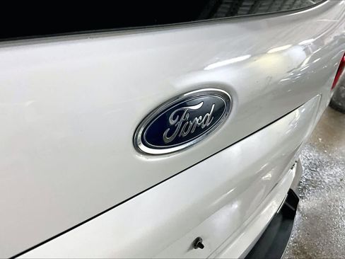 Used 2019 Ford EcoSport SE image 29