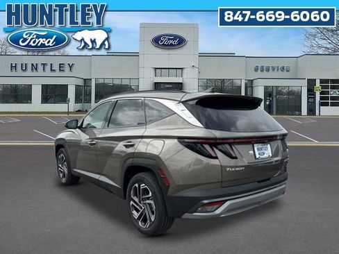 Used 2025 Hyundai Tucson Limited AWD/4WD image 6