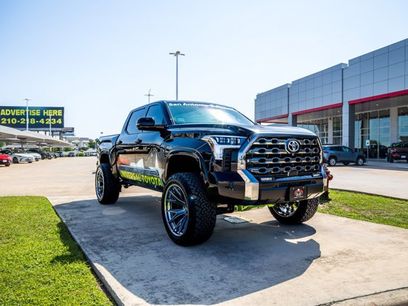 New 2025 Toyota Tundra Platinum