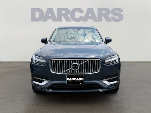 Certified 2024 Volvo XC90 B6 Plus AWD/4WD image 2