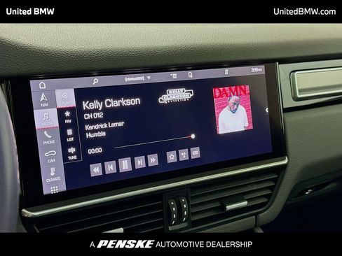 Used 2021 Porsche Cayenne image 8