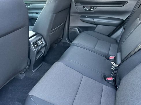 Used 2023 Honda CR-V EX image 11