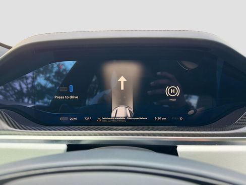 Used 2022 Tesla Model S Plaid image 39