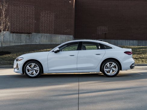 Certified 2025 Audi A5 2.0T Premium w/ Convenience Package image 5