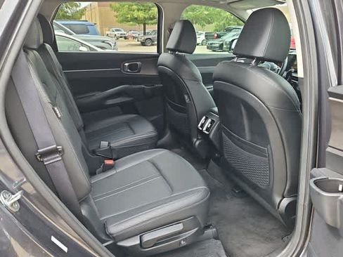 Used 2024 Kia Sorento X-Line EX AWD/4WD image 19