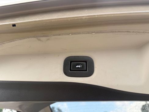 Used 2018 Nissan Rogue SL w/ Premium Package AWD/4WD image 30