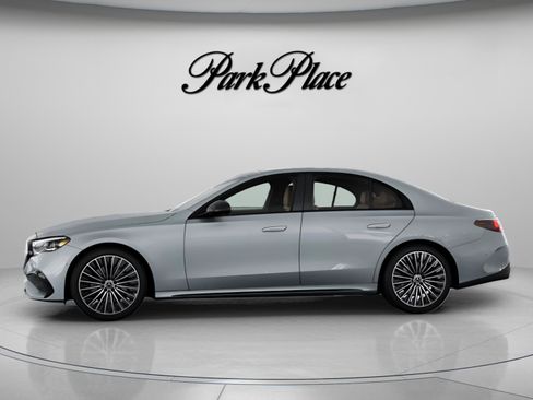 Used 2026 Mercedes-Benz E 350 Sedan image 6