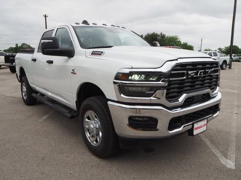 Certified 2025 RAM 2500 Tradesman image 4