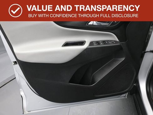 Used 2020 Chevrolet Equinox LT image 22