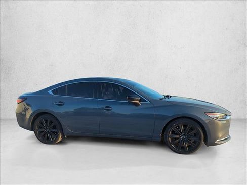 Used 2021 MAZDA MAZDA6 Carbon Edition FWD image 4