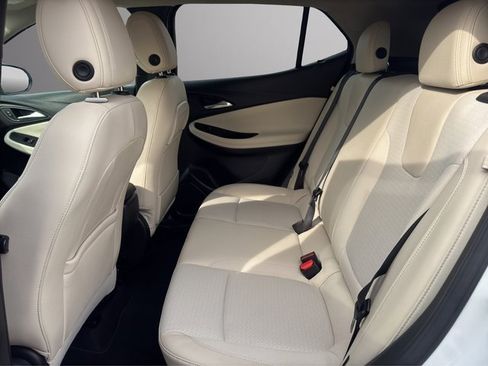 Used 2021 Buick Encore GX Preferred image 23