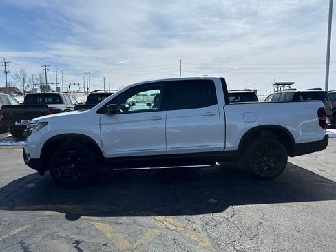 Certified 2023 Honda Ridgeline Black Edition image 8