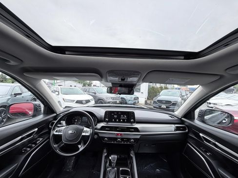 Used 2021 Kia Telluride S AWD/4WD image 27