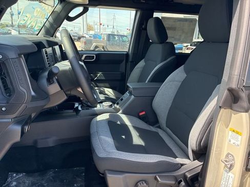 New 2026 Ford Bronco Big Bend AWD/4WD image 18