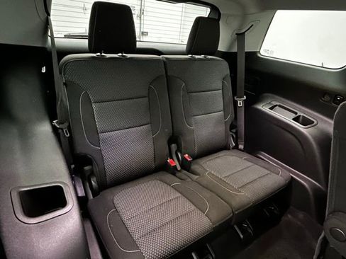 Used 2023 GMC Acadia SLE w/ Driver Convenience Package image 37