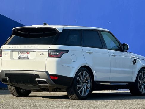 Used 2019 Land Rover Range Rover Sport HSE image 3