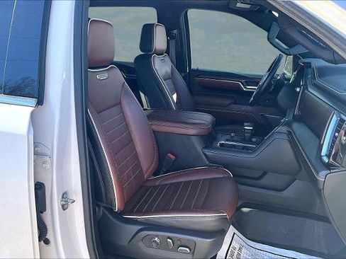 Used 2023 GMC Sierra 1500 Denali Ultimate image 29