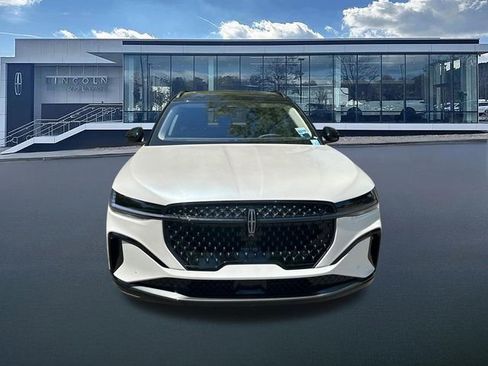 New 2026 Lincoln Nautilus Reserve AWD/4WD image 2
