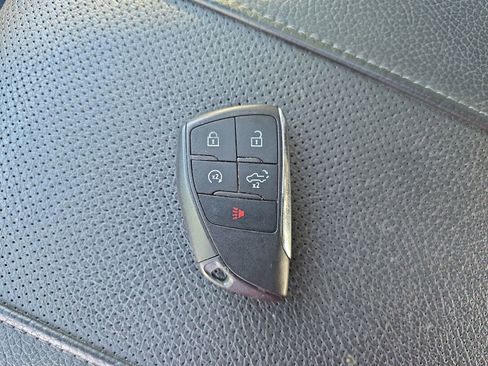 Used 2024 GMC Sierra 1500 Denali AWD/4WD image 37