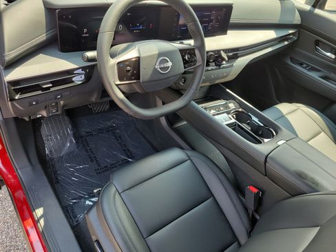 Certified 2025 Nissan Murano SV AWD/4WD image 13