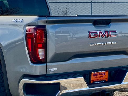 New 2026 GMC Sierra 1500 SLE image 14