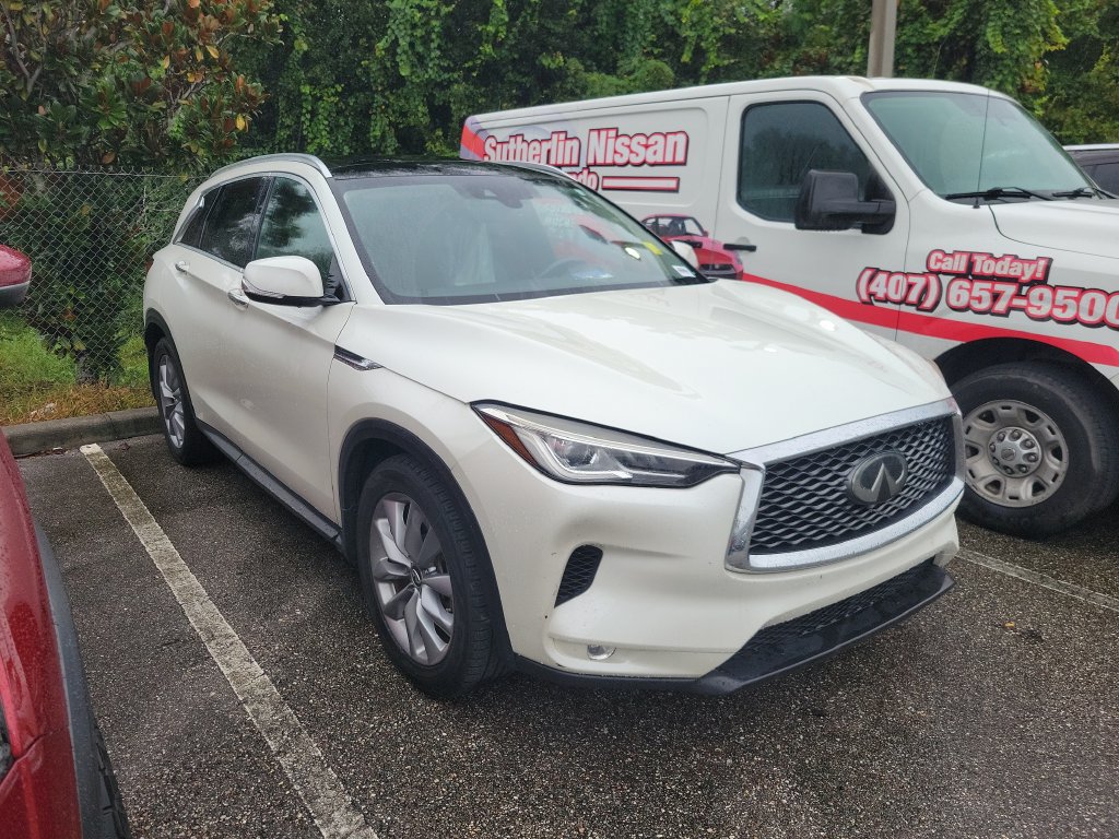 Used 2021 INFINITI QX50 Luxe FWD image 2