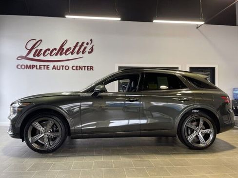 Used 2025 Genesis GV70 2.5T w/ Sport Prestige Package image 1