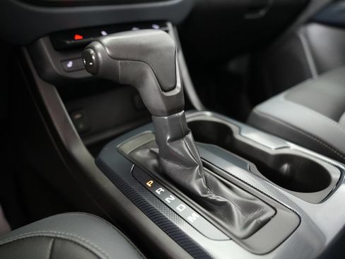 Used 2015 Chevrolet Colorado Z71 RWD image 27