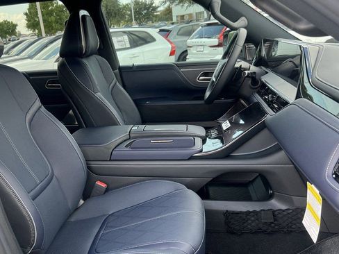 New 2026 INFINITI QX80 4WD image 23