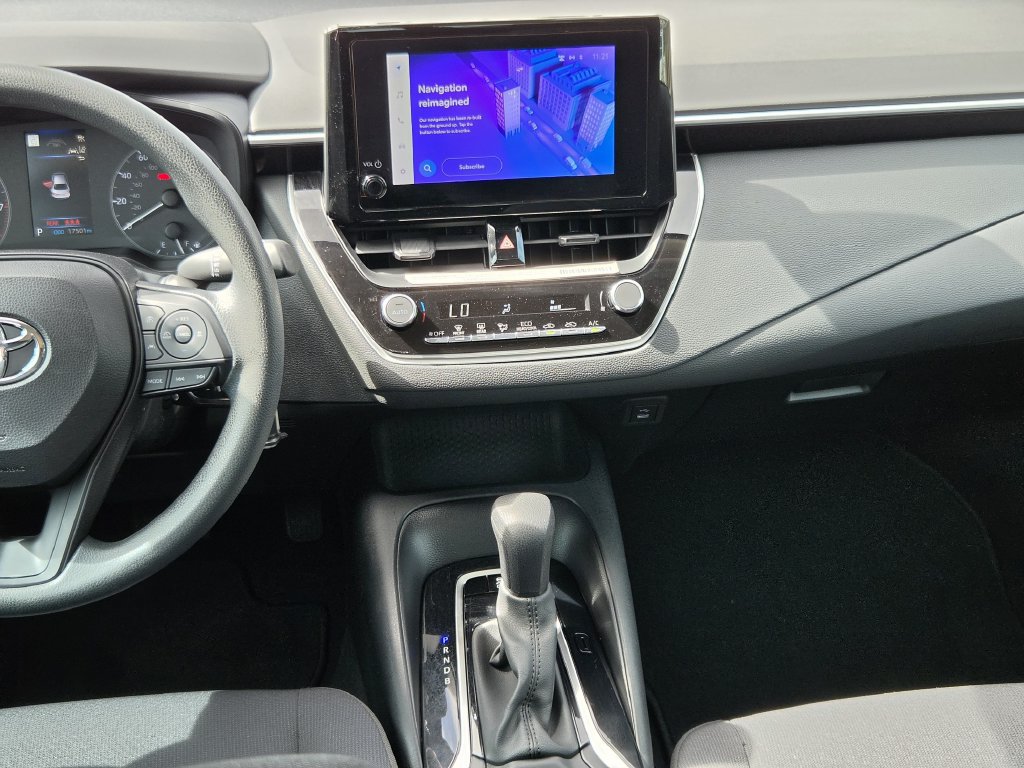 Used 2024 Toyota Corolla LE FWD image 17