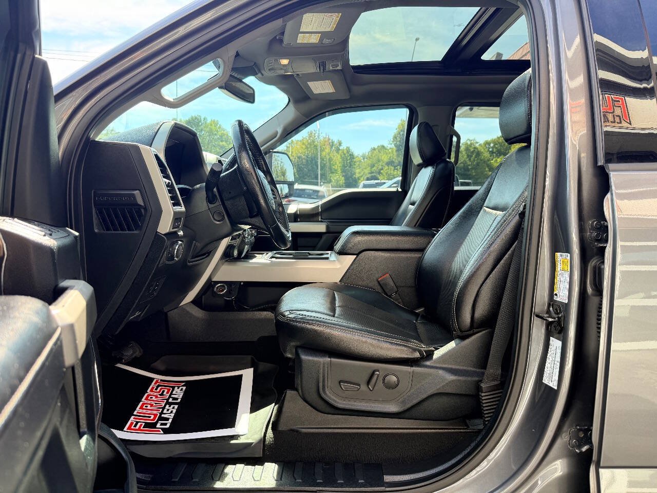 Used 2021 Ford F250 Lariat w/ Lariat Ultimate Package AWD/4WD image 20