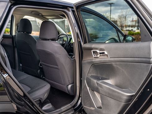 New 2026 Kia Sportage LX FWD image 9