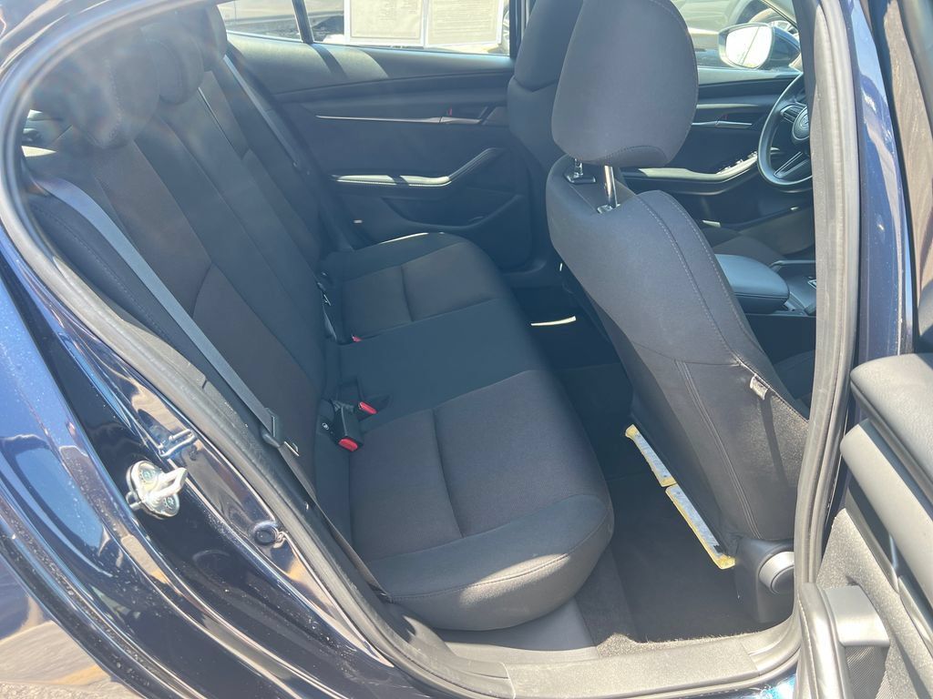 Used 2025 MAZDA MAZDA3 s FWD image 27