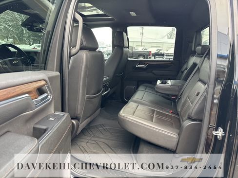 Used 2024 Chevrolet Silverado 3500 High Country w/ Technology Package image 24