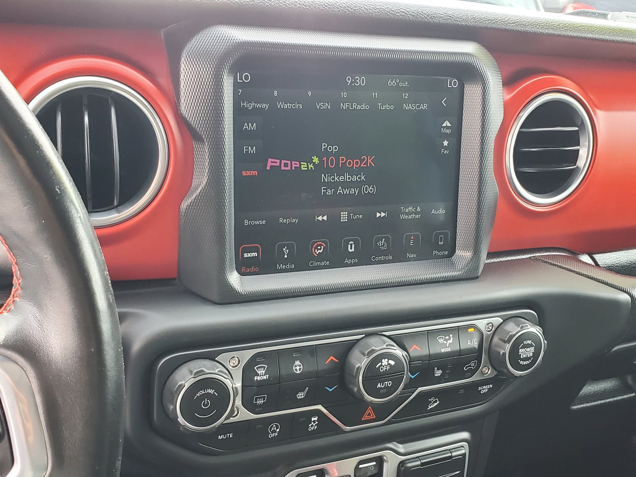 Used 2018 Jeep Wrangler Unlimited Rubicon AWD/4WD image 18