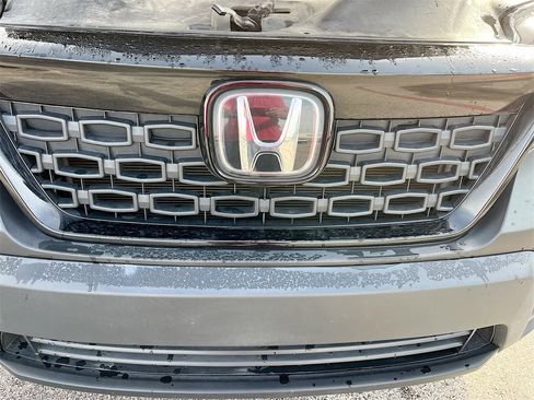 Used 2020 Honda Passport Touring image 2